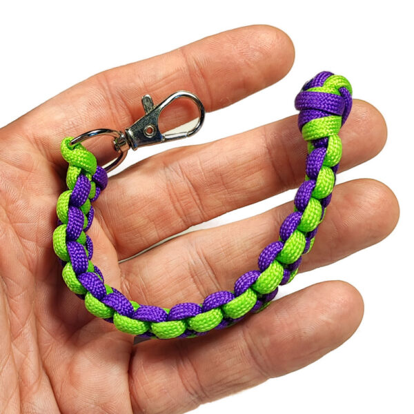 Handgemachter zwei farbiger Paracord Schlüsselanhänger Ida – Bild 2
