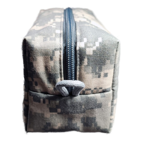Militär Upcycling Allround Pouch-Tasche Jane Doe – Bild 4